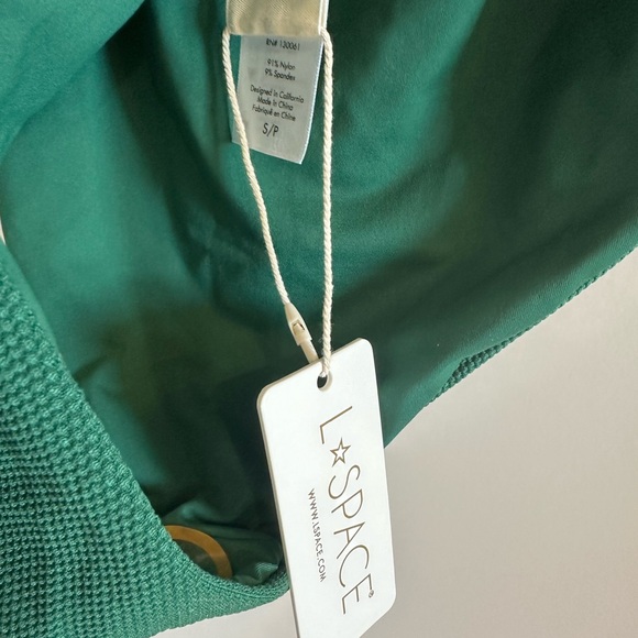 L*space - Picture 2 of 3